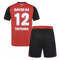 Camisa de Futebol Bayer Leverkusen Edmond Tapsoba #12 Equipamento Principal Infantil 2024-25 Manga Curta (+ Calças curtas)